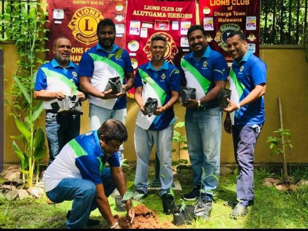 “HERALI PERALI” Planting Campaign – Panadura Auto service, Lions Club, Navy Camp and Filling station Tree Planting